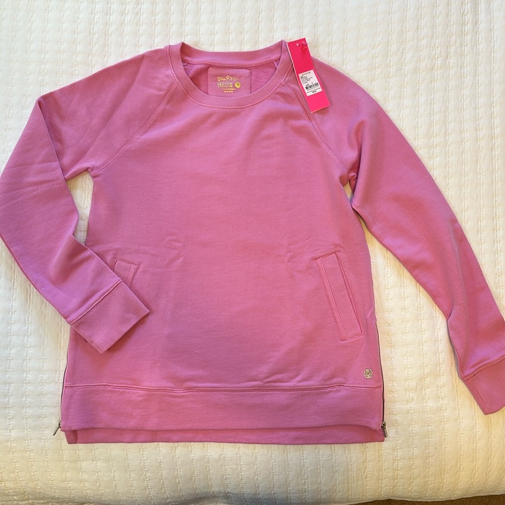 Lilly Pulitzer Pull Over